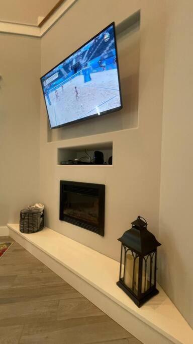 Luxury House - Foley